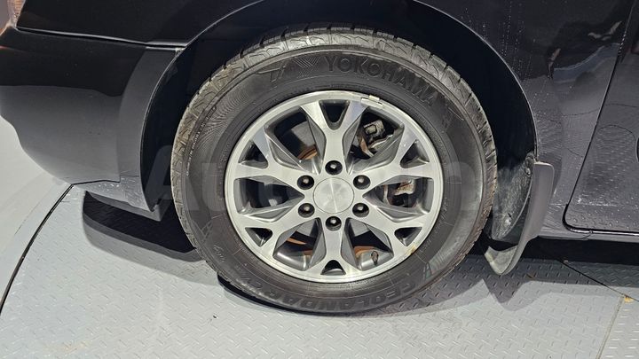 Kia Carnival 2013 — 5