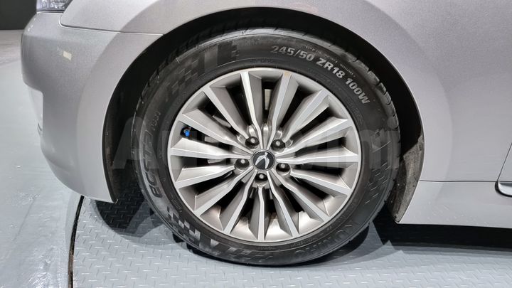 Hyundai Equus 2014 — 5