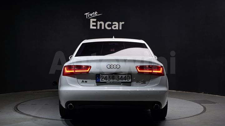 Audi A6 2012 — 4