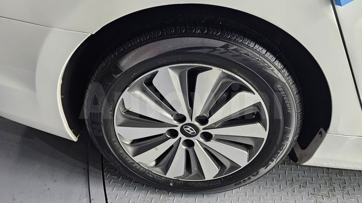 Hyundai Grandeur 2016 — 5