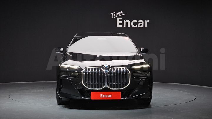 BMW 7 Series 2023 — 3