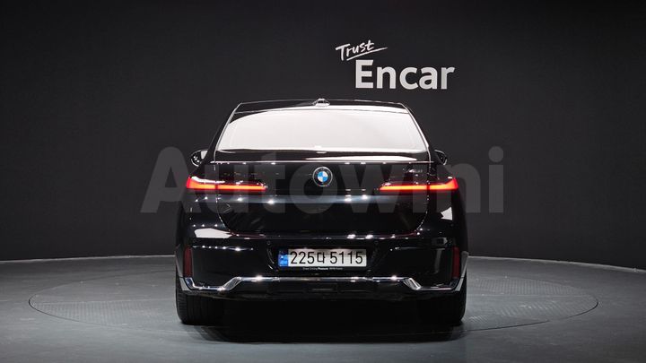BMW 7 Series 2023 — 4