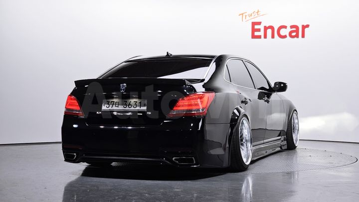 Hyundai Equus 2013 — 2
