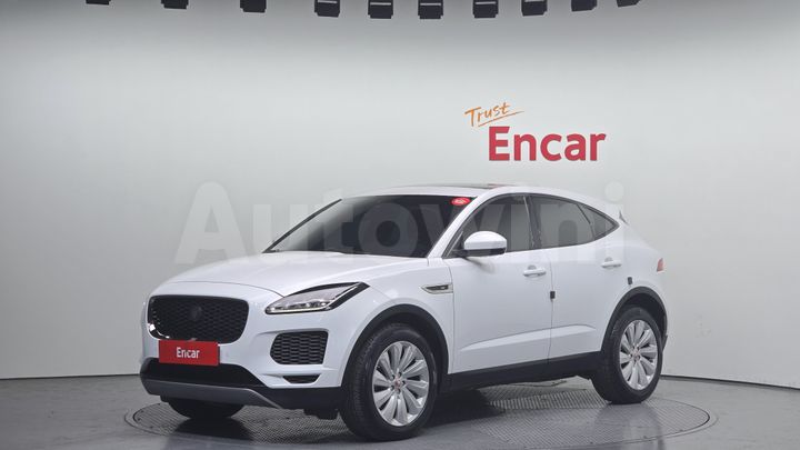 Jaguar E PACE