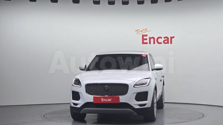 Jaguar E PACE 2018 — 3