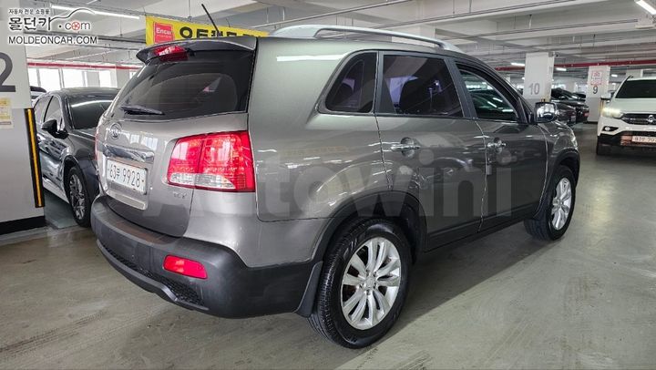 Kia Sorento 2009 — 2