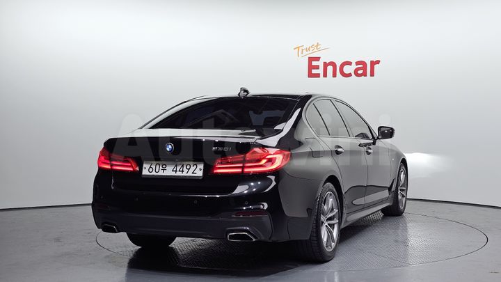 BMW 5 Series 2017 — 2