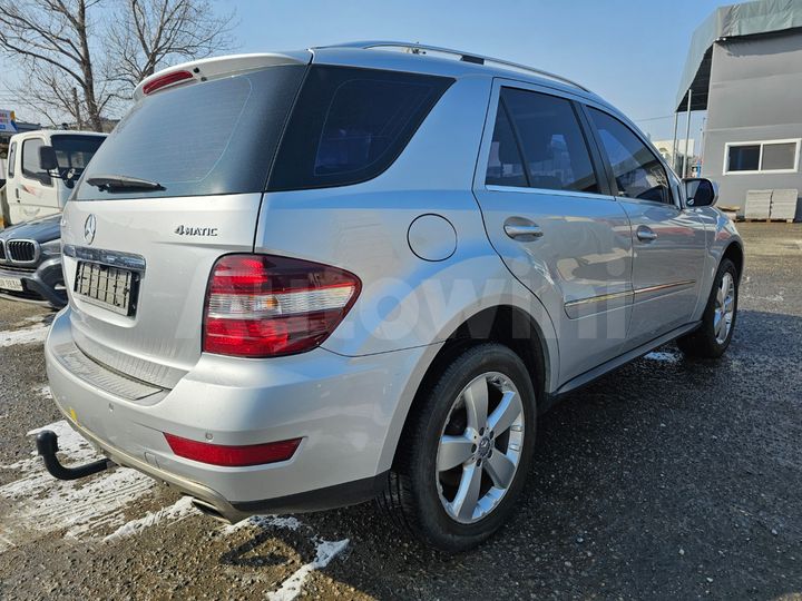 Mercedes Benz M Class 2009 — 5