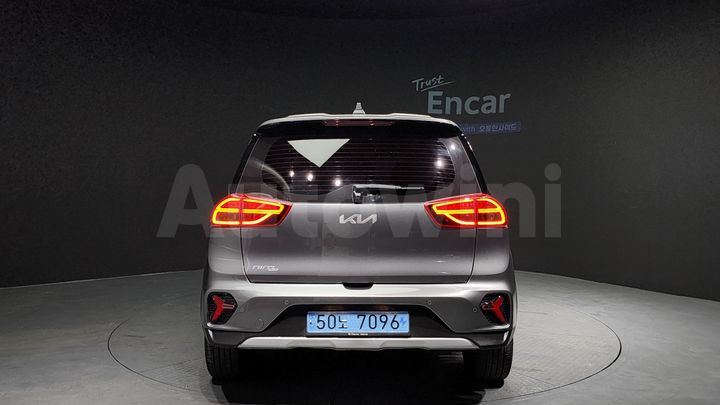 Kia Niro 2023 — 4