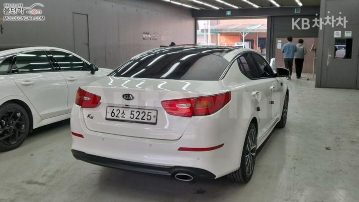 Kia K5 2014 — 2