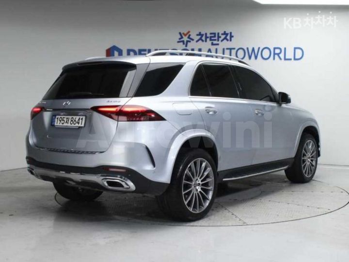 Mercedes Benz GLE Class 2024 — 2