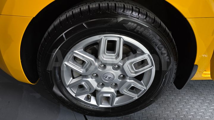 Hyundai Staria 2023 — 5