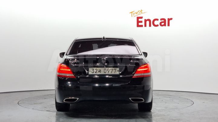 Hyundai Equus 2013 — 4
