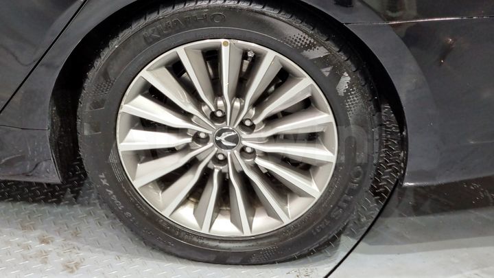 Hyundai Equus 2013 — 5