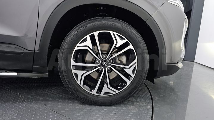 Hyundai SantaFe 2019 — 5
