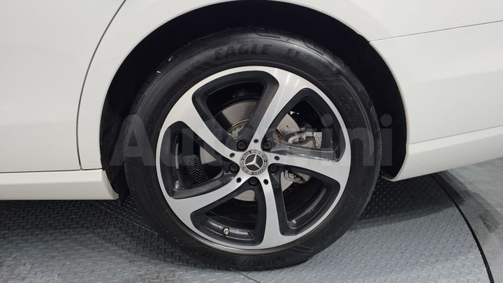 Mercedes Benz E Class 2020 — 5