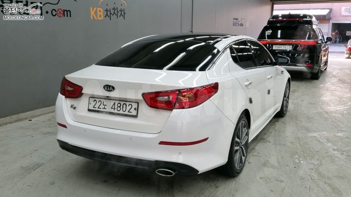 Kia K5 2014 — 2