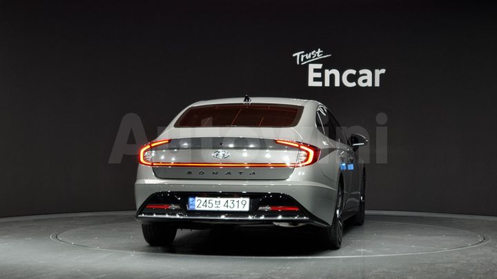 Hyundai Sonata 2022 — 4