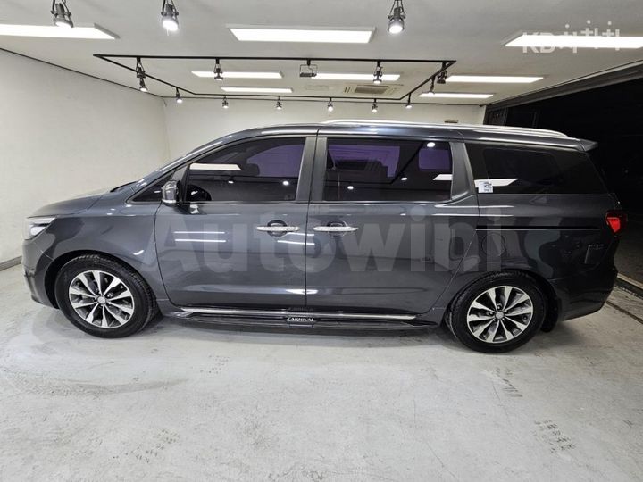 Kia Carnival 2017 — 4