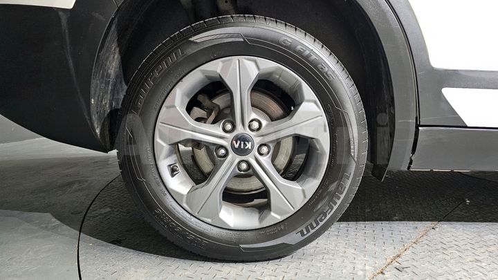Kia Seltos 2022 — 5