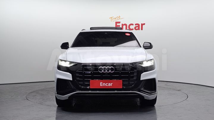 Audi Q8 2021 — 3