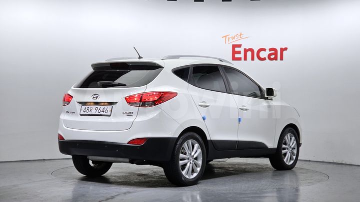 Hyundai Tucson 2012 — 2