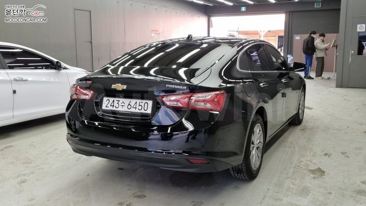 Chevrolet Malibu 2019 — 2