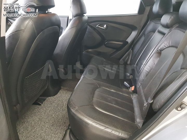 Hyundai Tucson 2010 — 5
