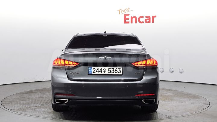 Hyundai Genesis 2016 — 4
