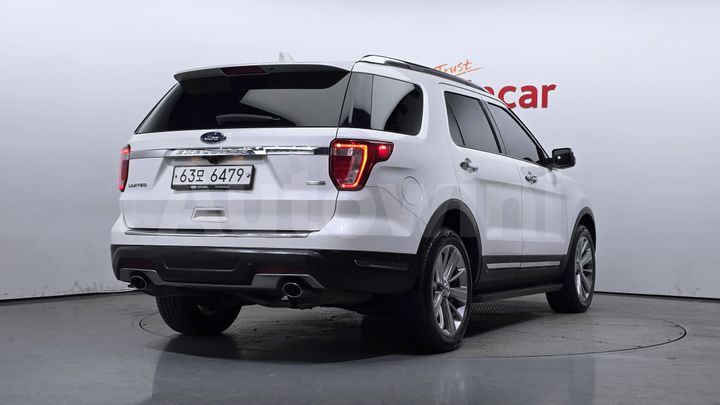 Ford Explorer 2019 — 2