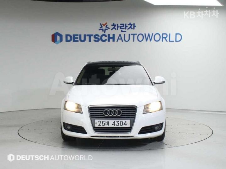 Audi A3 2009 — 3