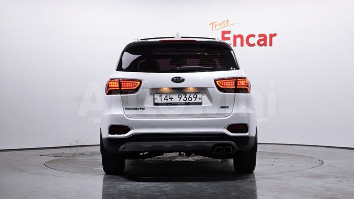 Kia Sorento 2018 — 4