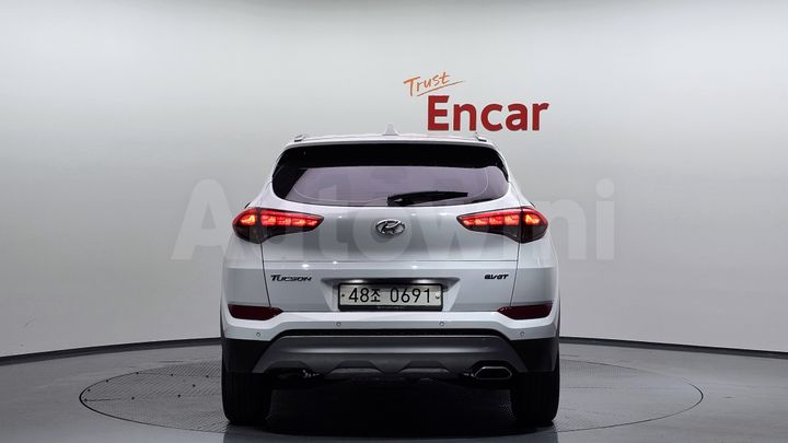 Hyundai Tucson 2017 — 4