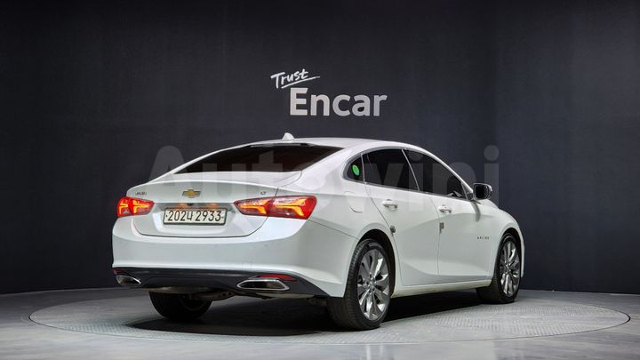 Chevrolet Malibu 2020 — 2