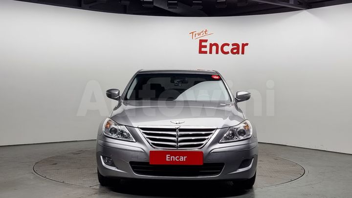 Hyundai Genesis 2008 — 3