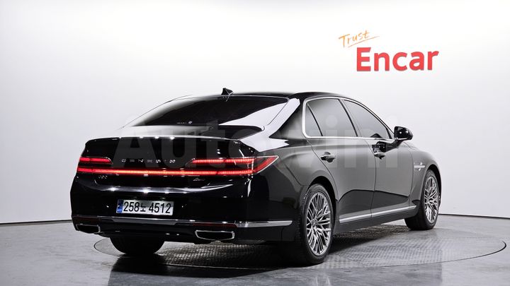 Genesis G90 2021 — 2