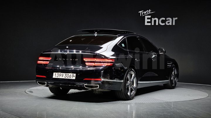 Genesis G80 2021 — 2