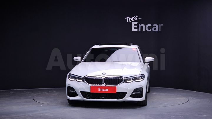 BMW 3 Series 2021 — 3