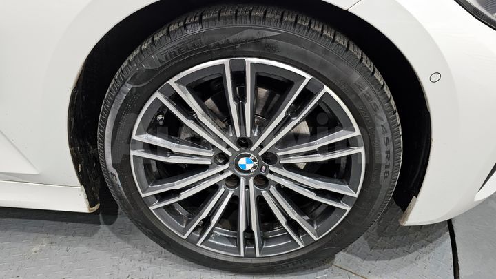 BMW 3 Series 2021 — 5
