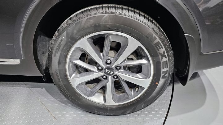 Kia Sorento 2020 — 5