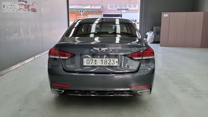 Genesis G80 2017 — 4