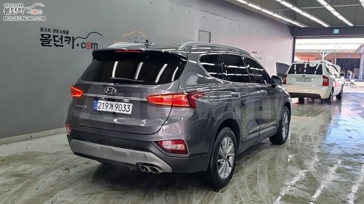 Hyundai SantaFe 2019 — 2