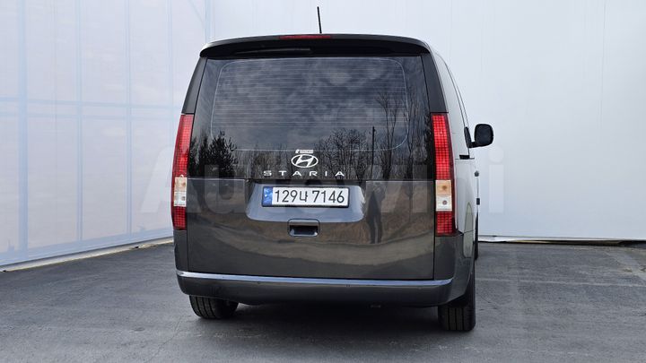 Hyundai Staria 2023 — 4