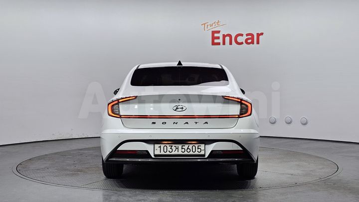 Hyundai Sonata 2021 — 4
