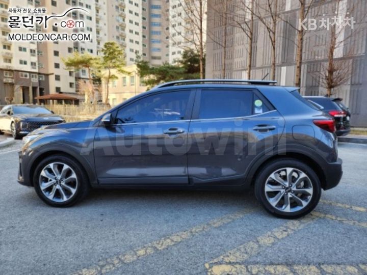 Kia Stonic 2020 — 3