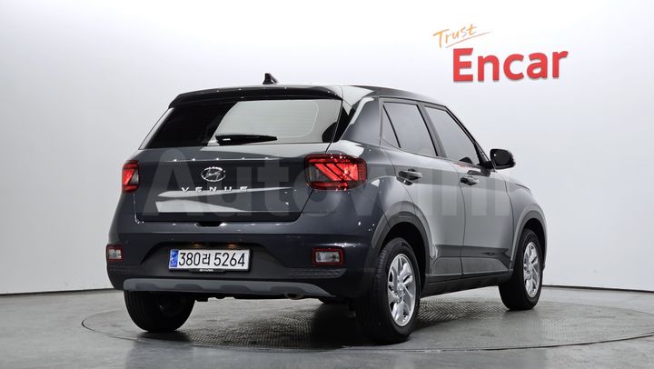 Hyundai Venue 2024 — 2