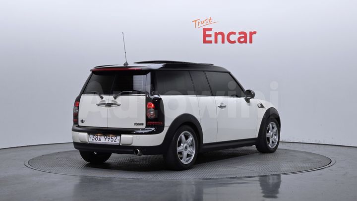 Mini Clubman 2010 — 2