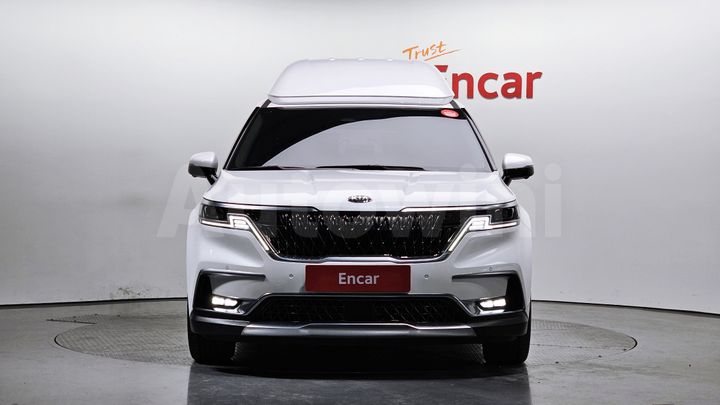 Kia Carnival 2021 — 3