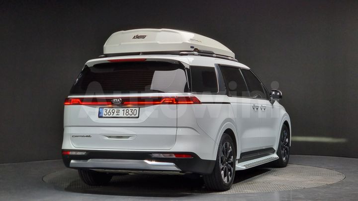 Kia Carnival 2021 — 2