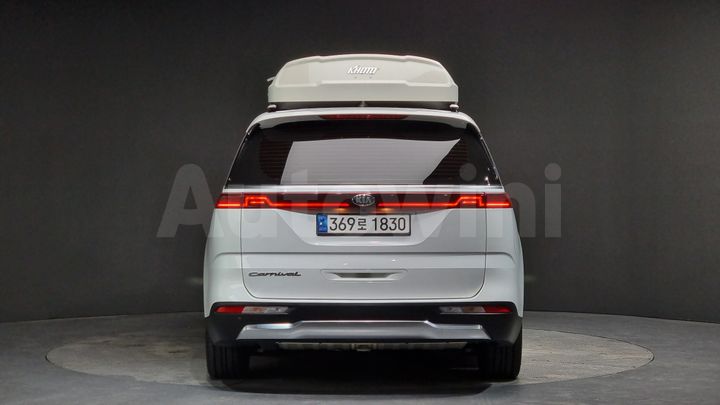 Kia Carnival 2021 — 4